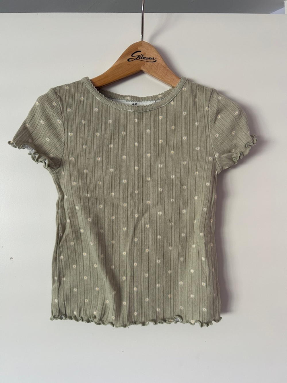 H&M Short Sleeve Top size 5